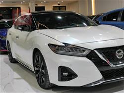 Nissan Maxima